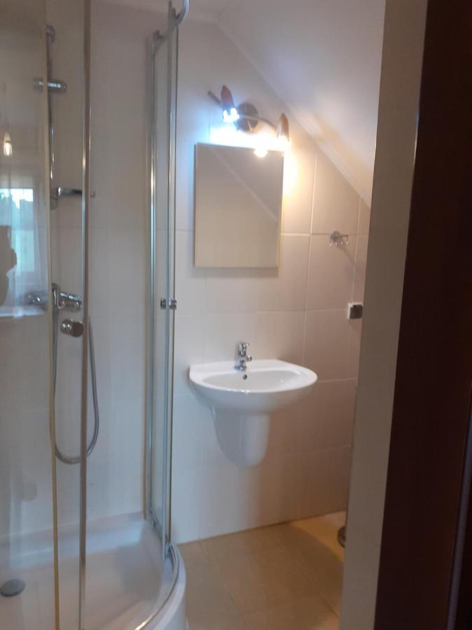 Zielony Zakatek Domki I Pokoje 661-038-537 Polańczyk Exterior foto
